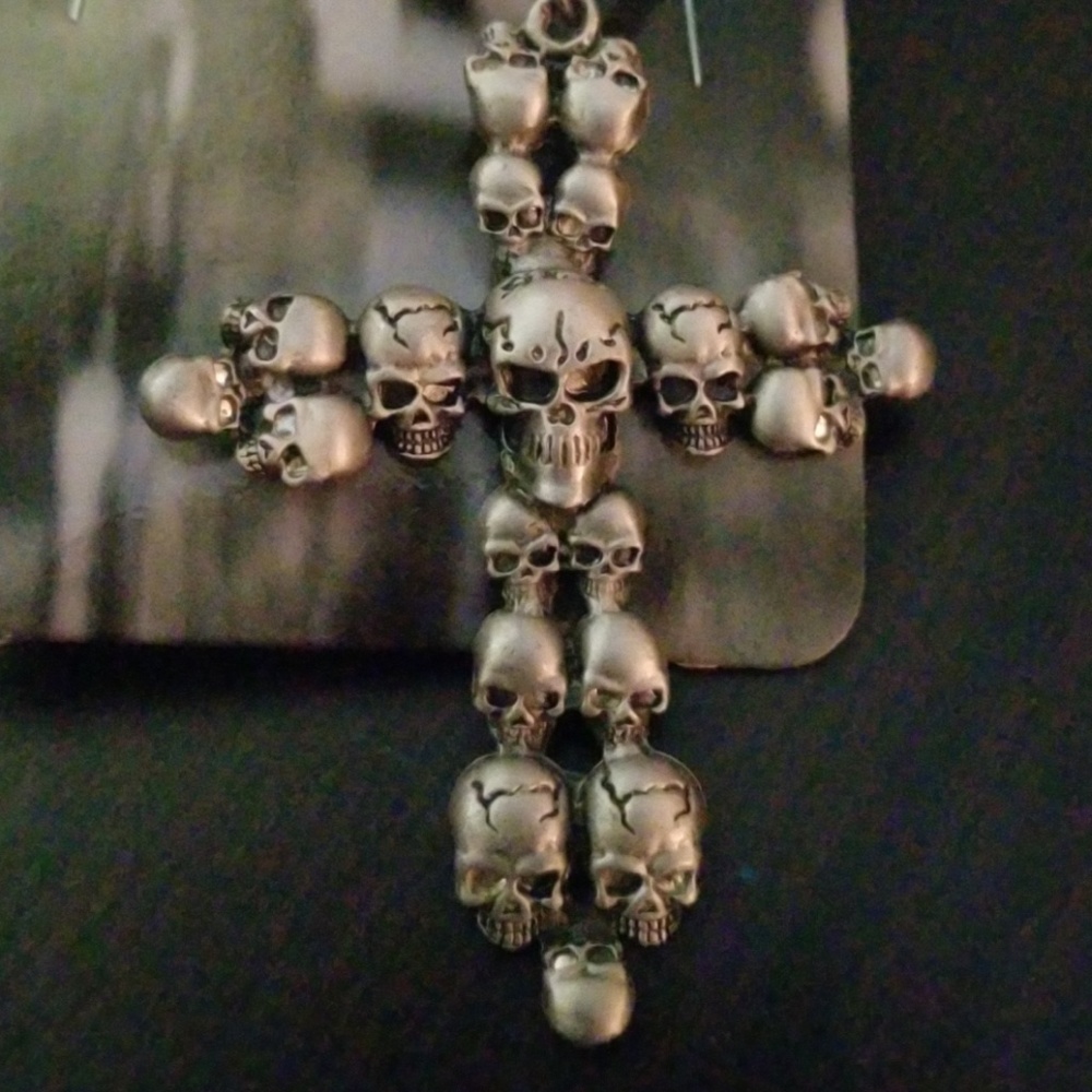 18" Darkside Collection Necklace